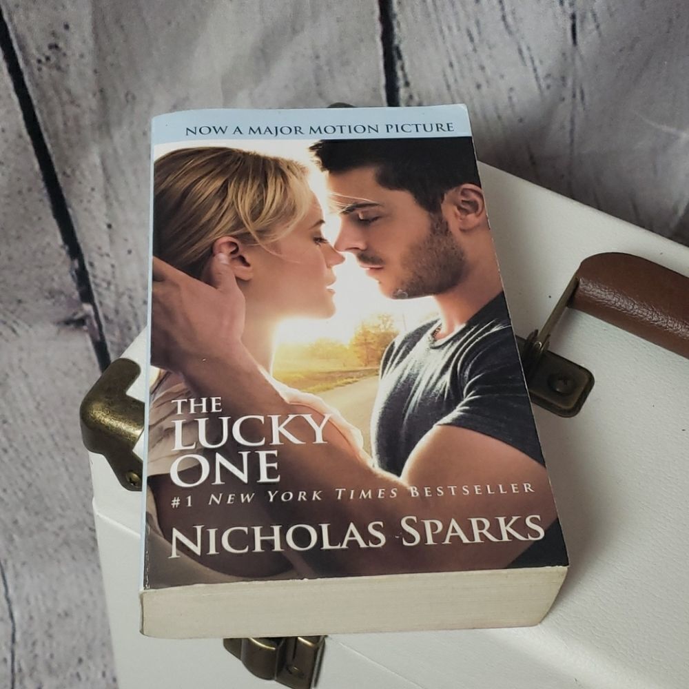 The Lucky One Book by Nicholas Sparks